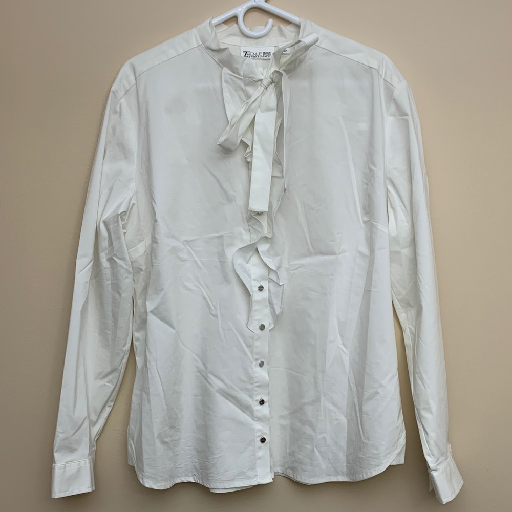 NY&CO button down blouse